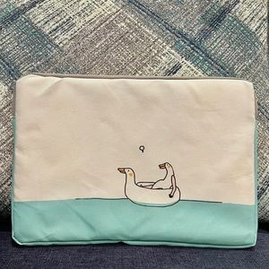 Cute duck laptop case, can fit 13-18’’